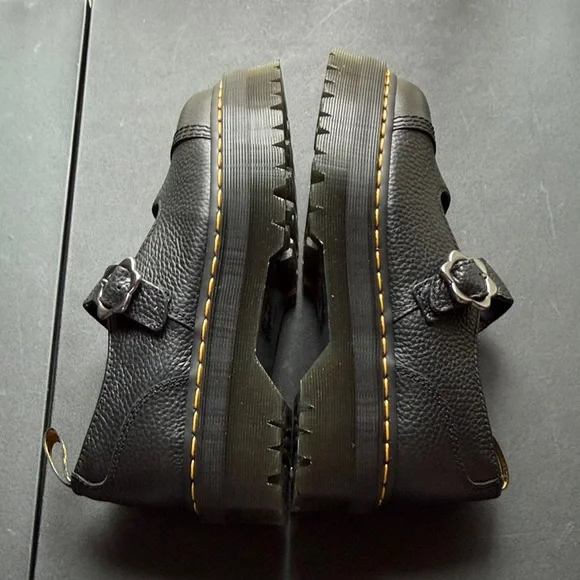 NWOT-Dr. Martens Addina Flower Black Leather Buckle Mary Jane Dress Shoes Size 9 - Picture 5 of 7